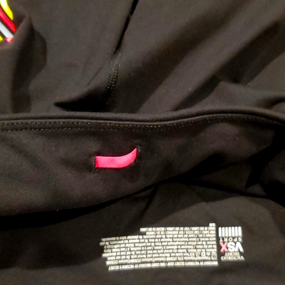 Victoria's Secret Capri Leggings - Picture 5 of 6